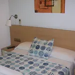 Felipe Ii Hotel Barcellona