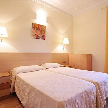 Felipe Ii Hostal